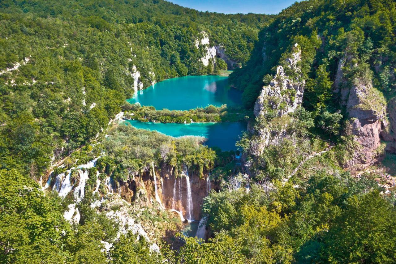 Andrea In Sertic Poljana - Haus Fuer 6 Personen Plitvička Jezera Exterior foto